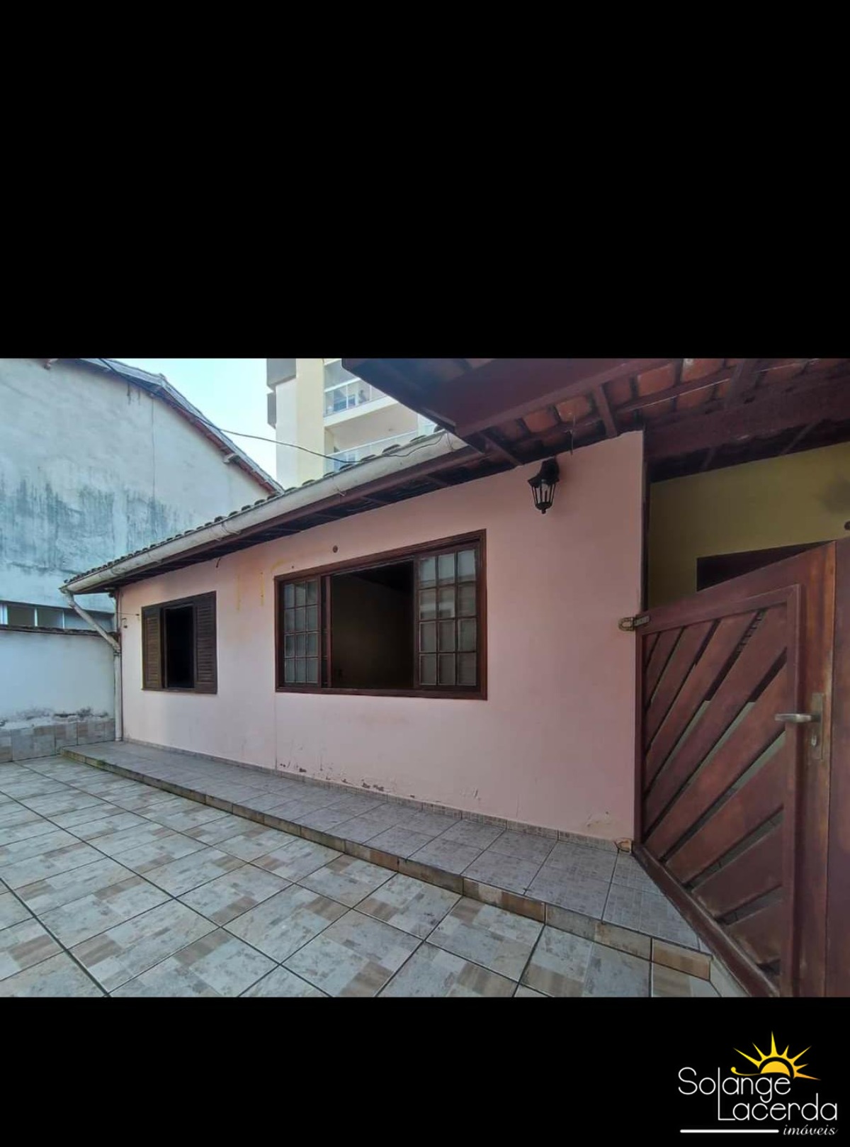 Casa para alugar com 5 quartos, 206m² - Foto 11